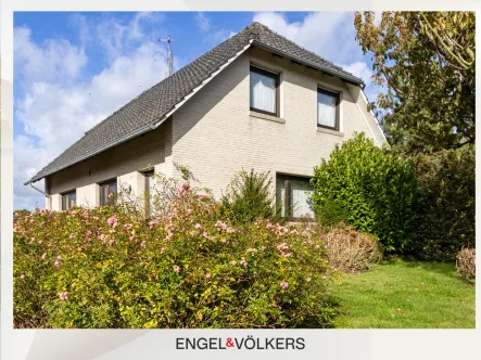  - Haus kaufen in Krummhörn - Großzügiges Einfamilienhaus mit Weitblick!