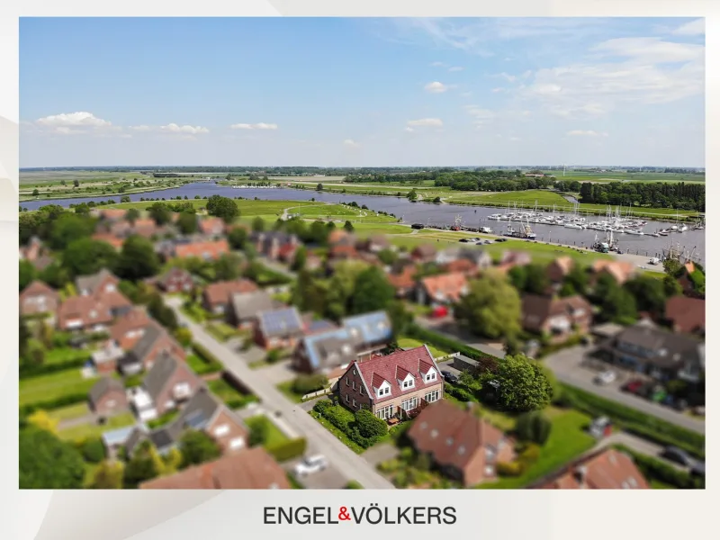  - Haus kaufen in Krummhörn - Exklusives Mehrfamilienhaus in unmittelbarer Nähe zum Greetsieler Hafen