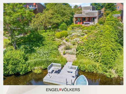  - Haus kaufen in Norden - Architektenhaus im Bauhaus-Stil mit Bootsanleger am See