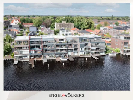  - Wohnung kaufen in Emden - Exklusives Maisonette-Penthouse mit Hafenblick und großer Dachterrasse