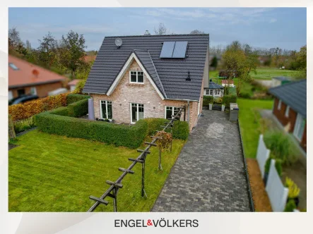  - Haus kaufen in Dornum - Nachhaltig gebaut, modern gestaltet: Traumhaus in Dornum!