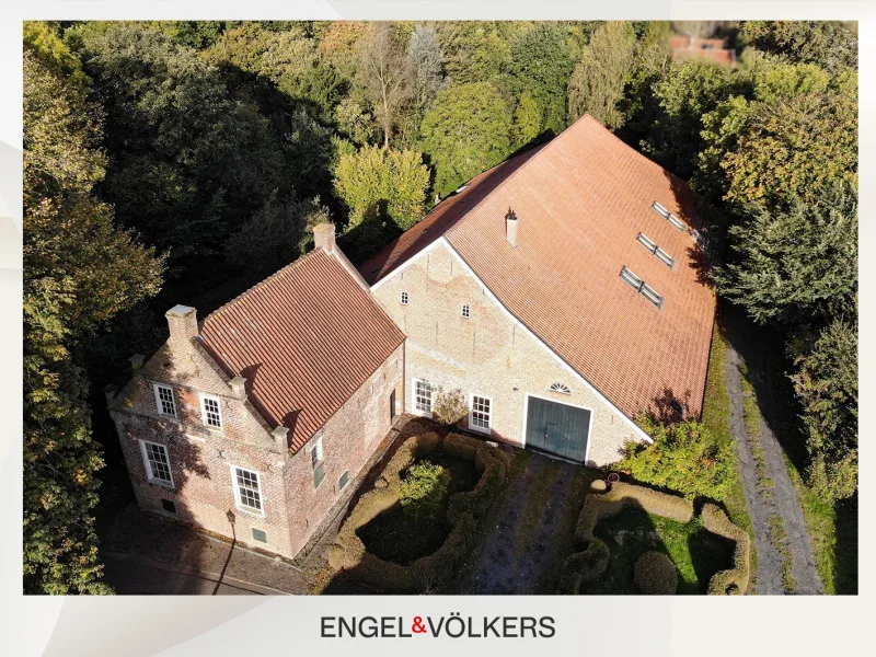  - Haus kaufen in Hinte, Loppersum - Historisches Anwesen vereint Geschichte und Moderne