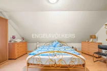 Schlafzimmer 2 - DG