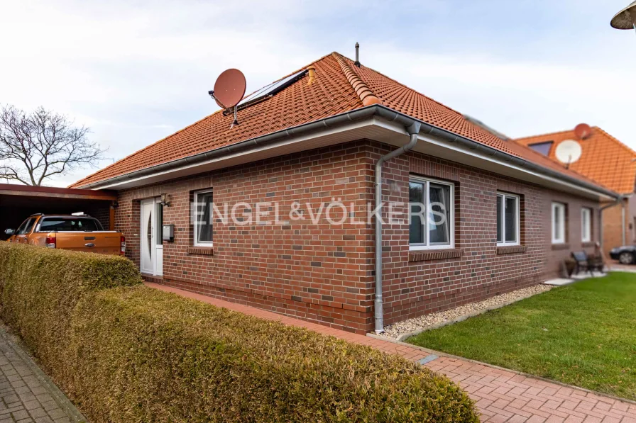  - Haus kaufen in Wittmund - Moderne Doppelhaushäfte mit Potential - Kapitalanlage in ruhiger Lage von Wittmund!