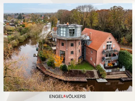  - Haus kaufen in Emden - Traumlage am Wasser – Wohnen und Leben in einer sanierten Mühle