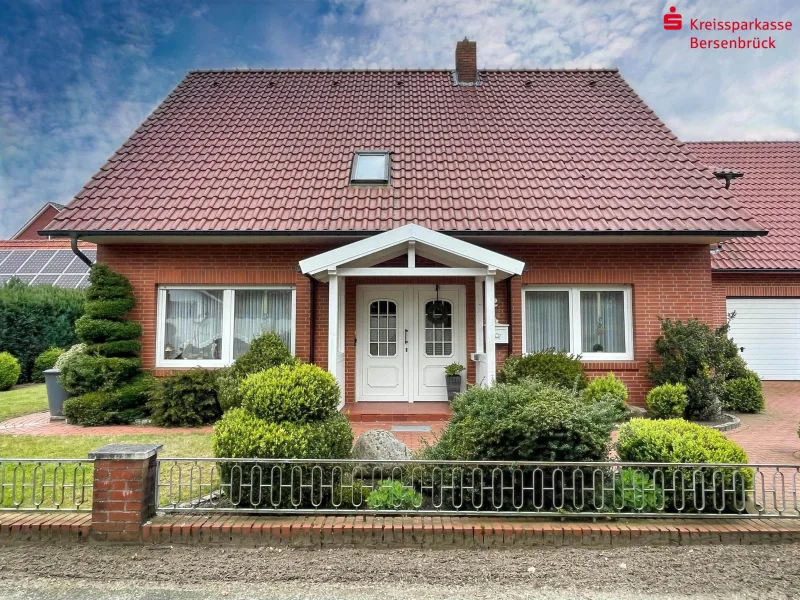 Südansicht - Haus kaufen in Kettenkamp - Einfamilienhaus mit weiterer Ausbaumöglichkeit im Ortskern von Kettenkamp