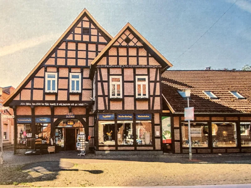 Hausgiebel mit Vorbau - Haus kaufen in Fürstenau - Denkmalgeschütztes Wohn-/Geschäftshaus in bester Innenstadtlage der Stadt Fürstenau