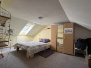 Schlafzimmer im DG