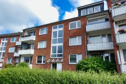 Hausansicht - Wohnung kaufen in Cuxhaven - Schöne Eigentumswohnung mit Balkon in toller Lage