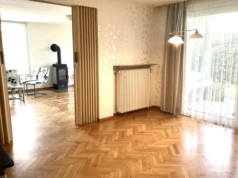 Essdiele mit Wohnzimmer