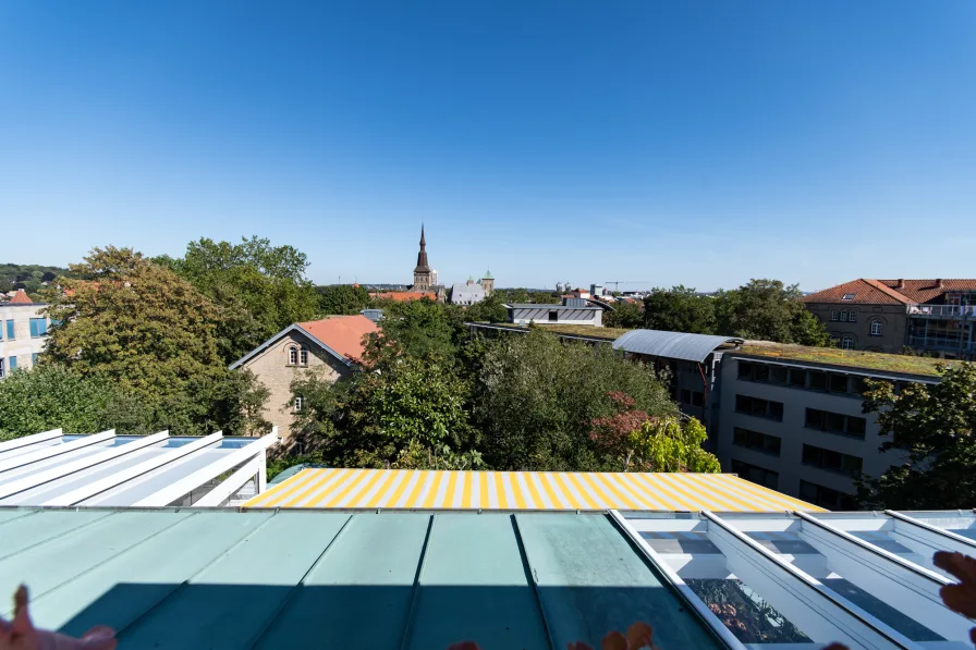 Ausblick Bad - Wohnung kaufen in Osnabrück - Luxus-Penthouse in bester Lage des Westerberges in Osnabrück