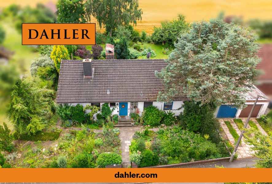 Titel - Haus kaufen in Möhrendorf / Kleinseebach - *** RESERVIERT *** FAMILIENGLÜCK AUF GROSSEM, TEILBAREM GRUNDSTÜCK IN IDYLLISCHER LAGE