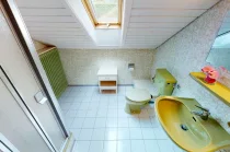 Dusch-Bad im Dachgeschoss