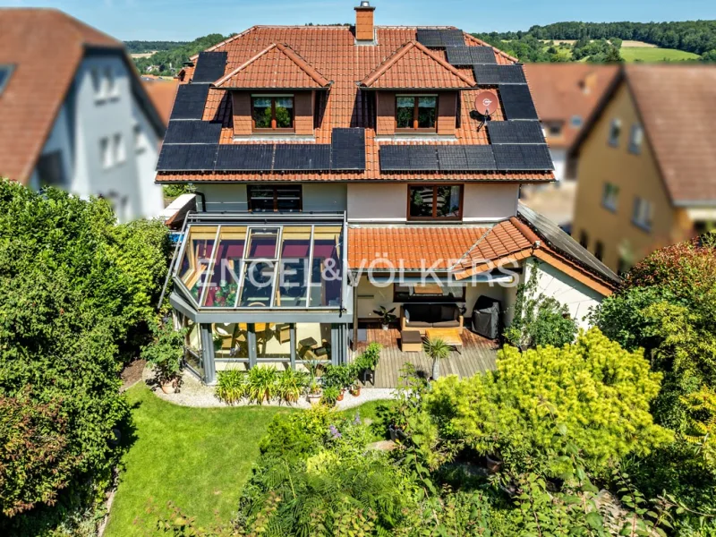 Architektenhaus mit Wintergarten - Haus kaufen in Neidenstein - Wohnen im ganz privaten Paradies