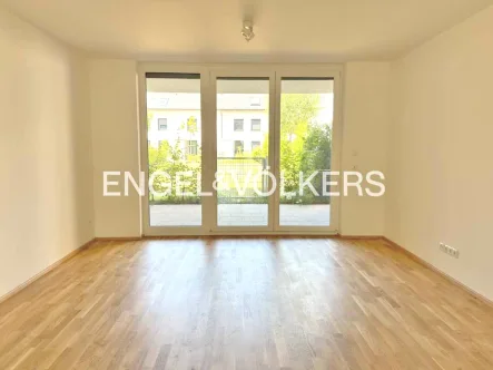  - Wohnung mieten in Fürth-Stadeln - Helle 3-4 Zimmer Neubauwohnung im Erdgeschoß