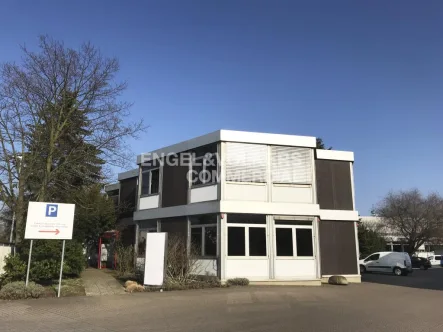 Außenansicht - Büro/Praxis mieten in Laatzen - FLEXIBLE BÜROFLÄCHEN AM LUFTFAHRT-MUSEUM