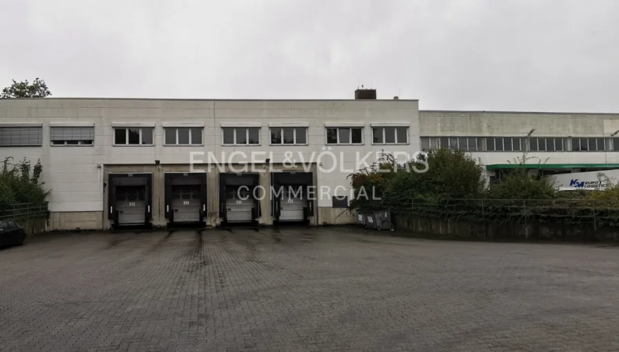 Außenansicht - Halle/Lager/Produktion mieten in Hannover - Provisionsfrei: Logistikliegenschaft in Hainholz