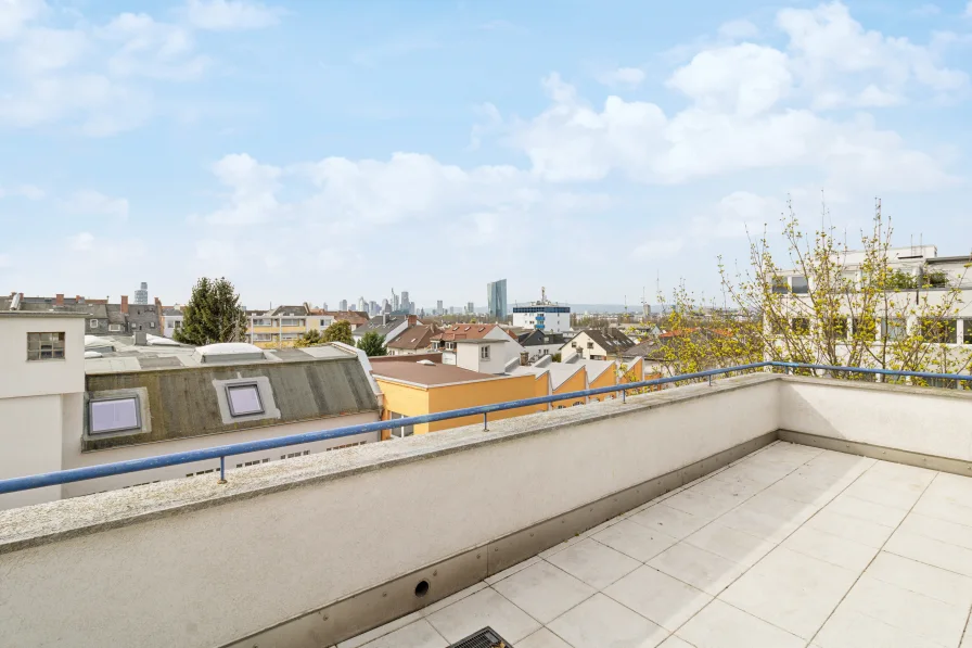 Dachterrasse mit Skylineblick