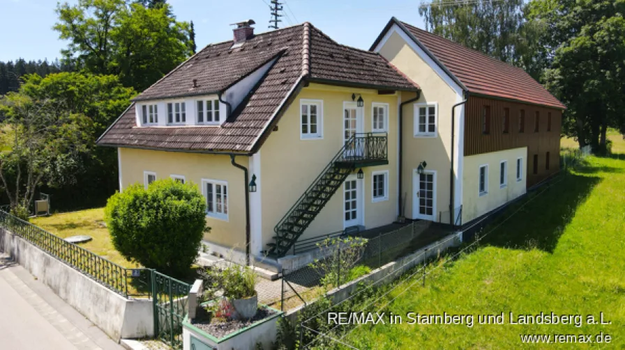 Haus Nord/West - Haus kaufen in Starnberg-Hanfeld - Anwesen / ehem. Bauernhof bei Starnberg