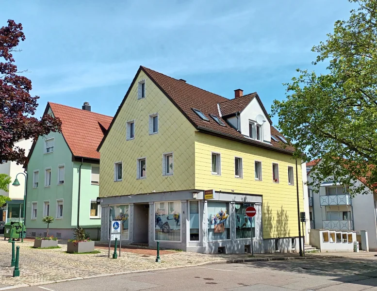 Wohn- und Geschäftshaus - Haus kaufen in Villingen-Schwenningen - Rentables Wohn- und Geschäftshaus in der Schwenninger City!