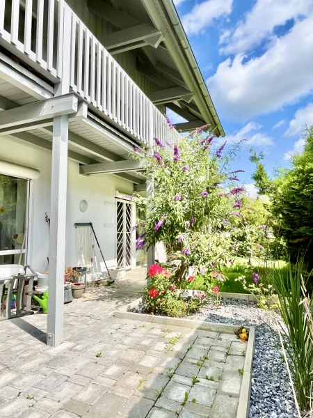 Terrasse mit Gartenstück (Sondernutzungsrecht)