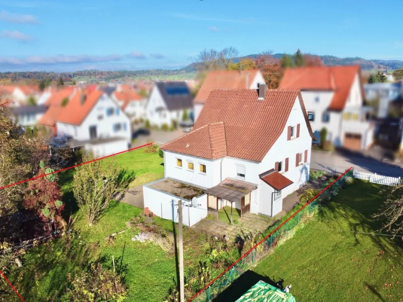 Gemütliches Einfamilienhaus - Haus kaufen in Balingen-Weilstetten - Gemütliches Einfamilienhaus mit großem Garten (evtl. sep. Bauplatz)