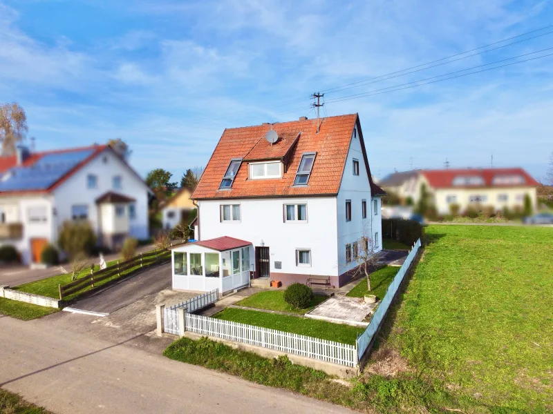 Gepflegtes 1-2 Famiienhaus - Haus kaufen in Winterlingen - Modernes Wohnen im Grünen - Geräumiges 1-2 Familienhaus