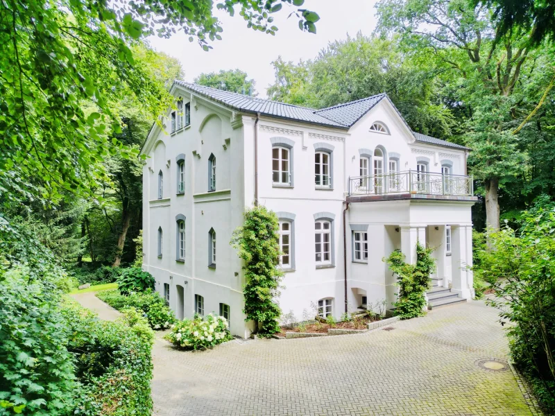  - Haus kaufen in Hamburg - Historische Mehrfamilienvillaim Naturschutzgebiet “Waldpark Marienhöhe“