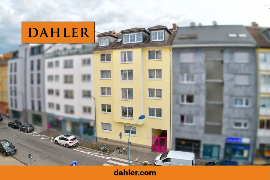 Außenansicht Straßenseite - Haus kaufen in Offenbach - Attraktives Investment: 2 Mehrfamilienhäuser in begehrter Lage von Offenbach am Main