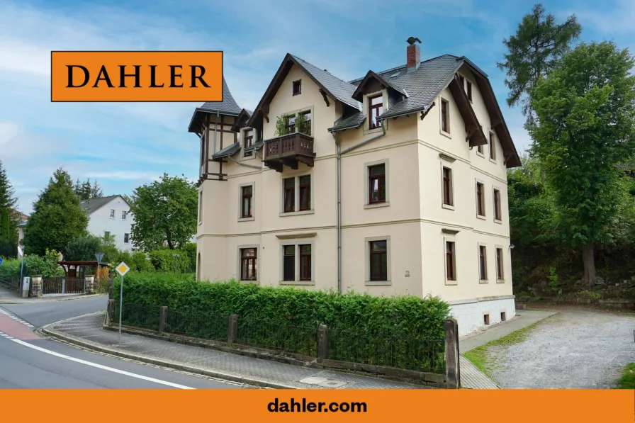 Titelbild - Haus kaufen in Dresden - Saniertes Mehrfamilienhaus in Dresden Bühlau/Weißer Hirsch