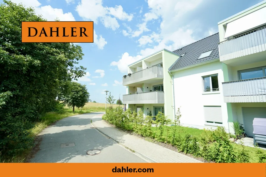 Vorderansicht - Wohnung mieten in Zwickau - Tolle Dachgeschoß-Wohnung mit großem Balkon sucht Nachmieter