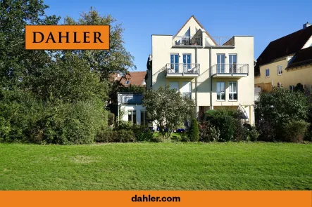 Titelbild - Haus kaufen in Radeberg / Ullersdorf bei Radeberg - Gefragtes Mehrfamilienhaus an der Golfanlage Dresden Ullersdorf