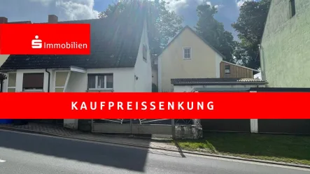 Straßenansicht - Haus kaufen in Helbedündorf - Junge Familien aufgepasst!