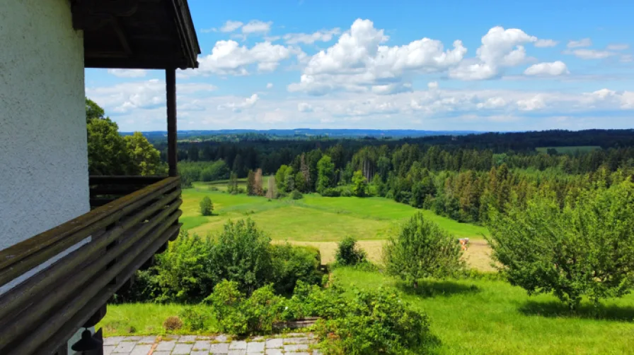 Titel - Haus kaufen in Bad Heilbrunn - Kann man diesen Weitblick überbieten?Bei uns gibt es sie noch – einmalige Raritäten!