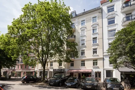 Hegestraße 11a Vorderhaus Ansicht - Wohnung kaufen in Hamburg - Hegestraße 11a - EG hinten, ruhig, mit großer Terrasse