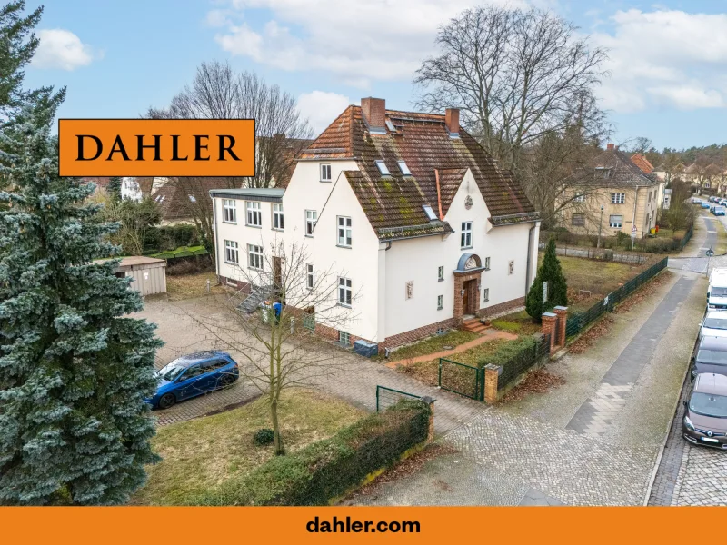 Außenansicht - Haus kaufen in Potsdam-West - Attraktives Wohn- und Geschäftshaus mit großem Grundstück in zentraler Lage der Siedlung "Sonnenland"