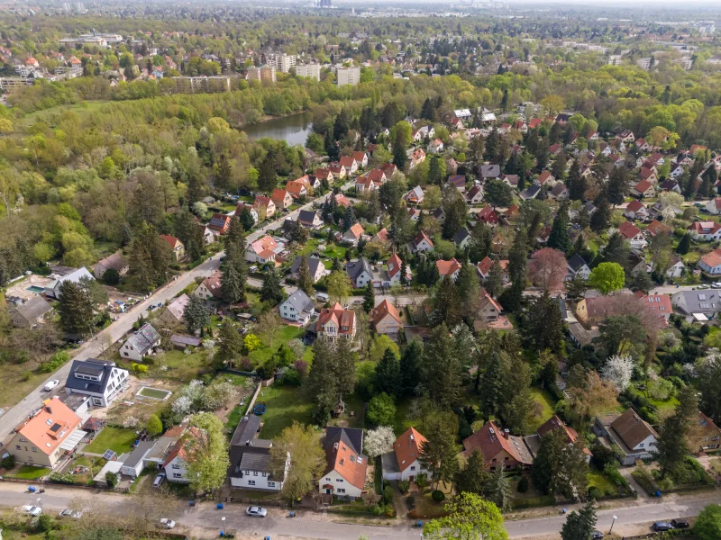 Aerial view to the southeast