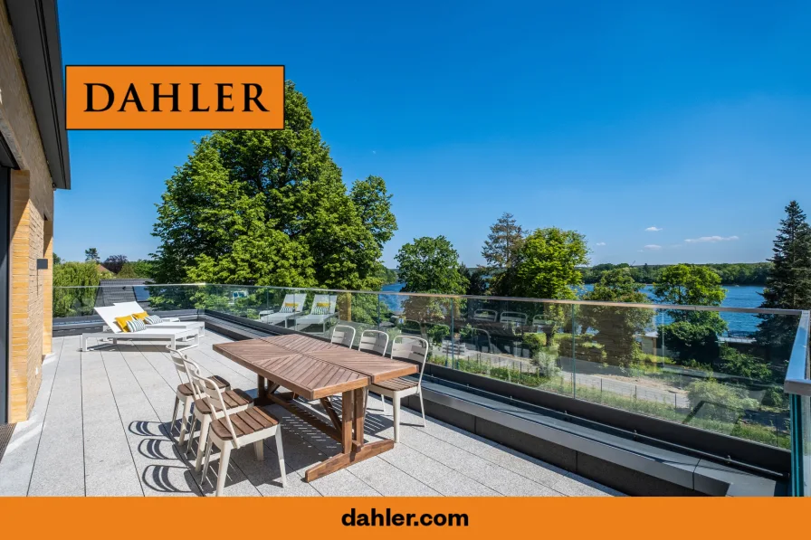 Viel Platz und Wasserblick - Wohnung kaufen in Schwielowsee / Geltow - An Potsdams Havelgewässern - bezugsfertiges Luxus-Penthouse mit beeindruckendem Seeblick