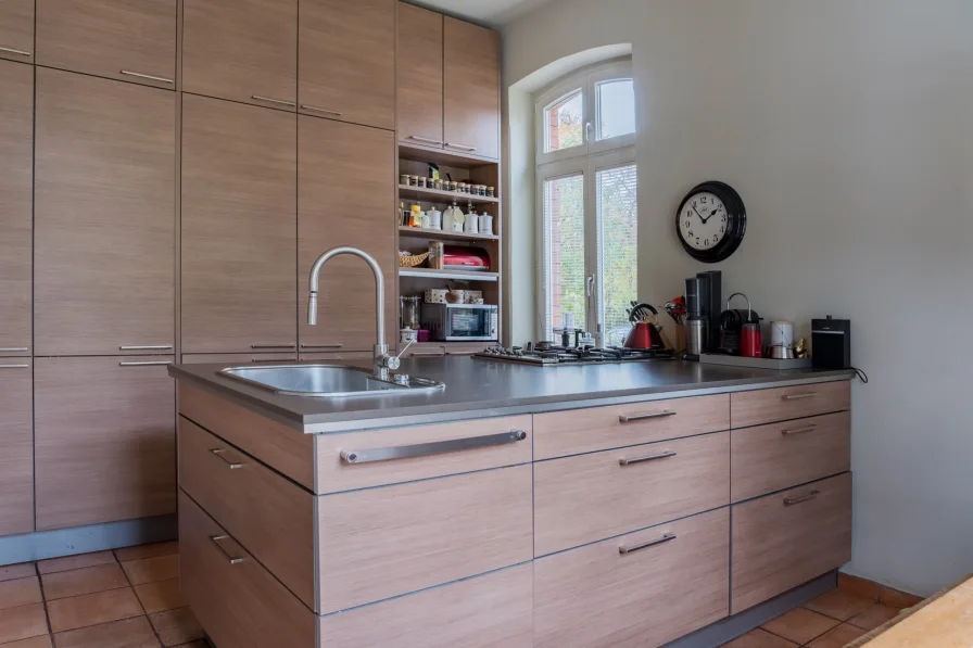 High-quality fitted kitchen