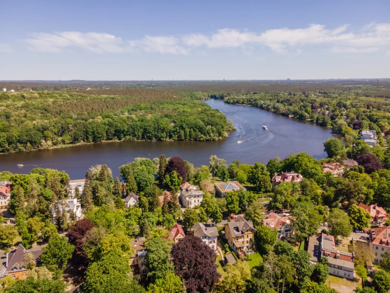 Griebnitzsee and  Villenkolonie Babelsberg