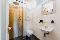 Guest shower room