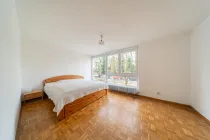 Großes Schlafzimmer