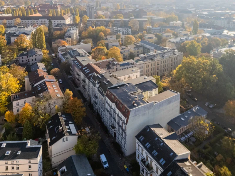 Luftbild mit Blickrichtung Rathaus