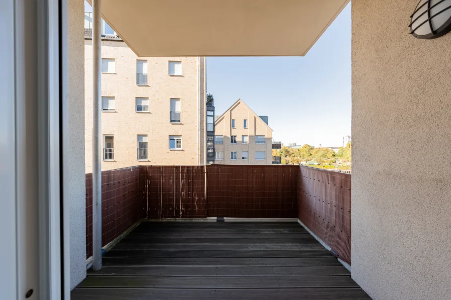 Balkon mit Blick auf die Anlage