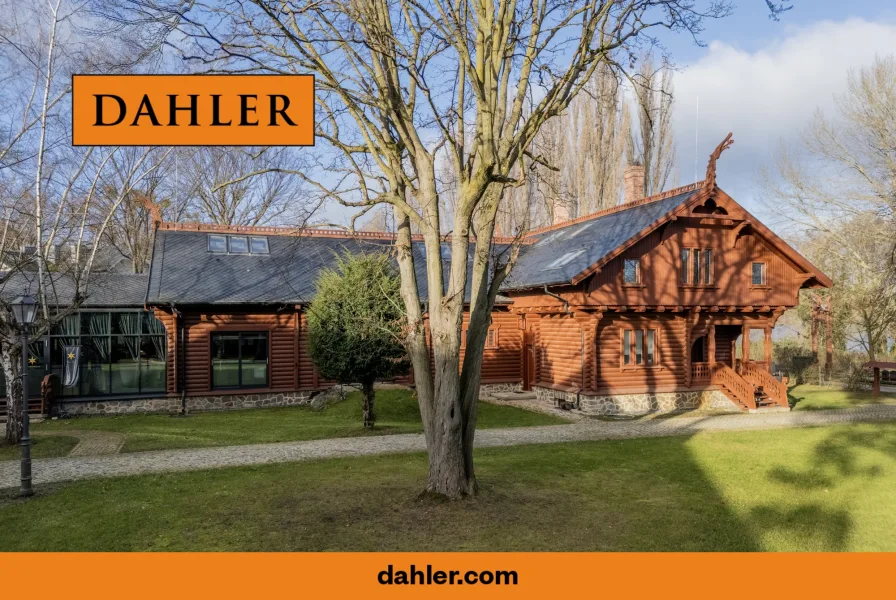 View of the boathouse - Wohnung mieten in Potsdam - Living in a listed building - 4-room apartment with a view of the water