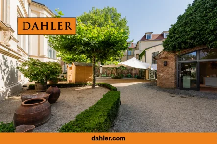 Adretter inner courtyard - Büro/Praxis mieten in Potsdam / Nördliche Innenstadt - Prestigious commercial property with historical charm in Potsdam's city center