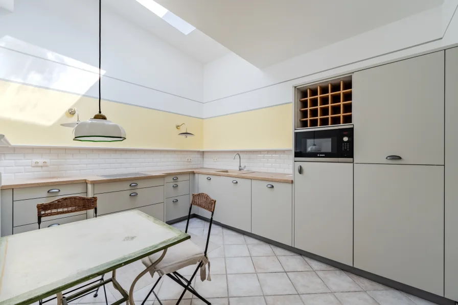 Elegant cookery room