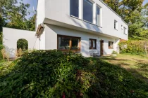 Apartment in a sought-after location in Wannsee in a two-family house 