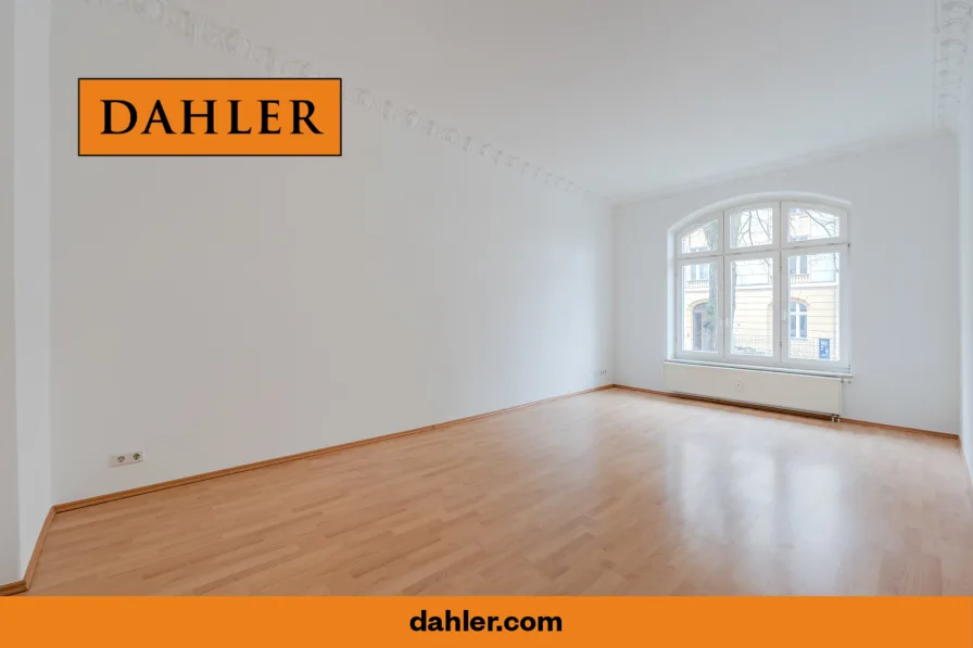 Living and dining room - Wohnung kaufen in Potsdam / Brandenburger Vorstadt - Attractive 3 room flat right next to Sanssouci Park