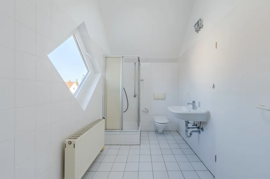 Shower room in the attic